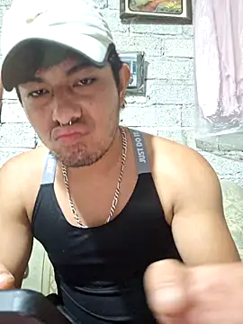 GusssHOT online show from September 2025 03:16:01 PM