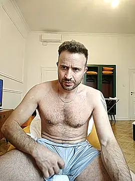 Snapshot of gilera250s chatting on October 2025 01:08:02 PM gilera250s online show from October 2025 01:08:02 PM