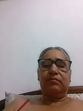 Snapshot of _candi chatting on June 2026 07:10:01 AM candi online show from June 2026 07:10:01 AM