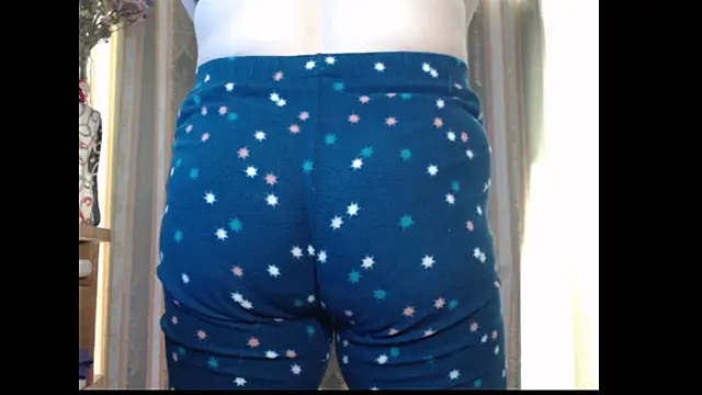 amorelara online show from October 2025 08:15:02 AM