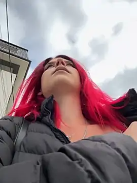 RiriRoseey online show from October 2025 07:07:02 AM