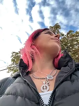 RiriRoseey online show from October 2025 06:34:01 AM