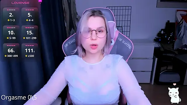 Snapshot of miray_kuriyama123 chatting on March 2026 06:04:02 PM miray kuriyama123 online show from March 2026 06:04:02 PM