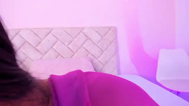 Snapshot of krishaa_ chatting on March 2025 04:04:02 PM krishaa online show from March 2025 04:04:02 PM