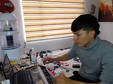 Snapshot of Pharaon_71 chatting on February 2025 08:31:01 PM Pharaon 71 online show from February 2025 08:31:01 PM