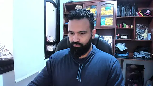 Drako Argentii online show from February 2025 04:04:02 PM