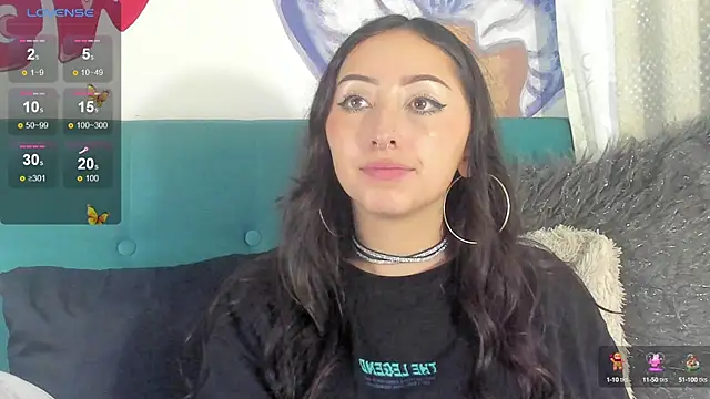 v1cky  online show from February 2025 09:53:02 PM