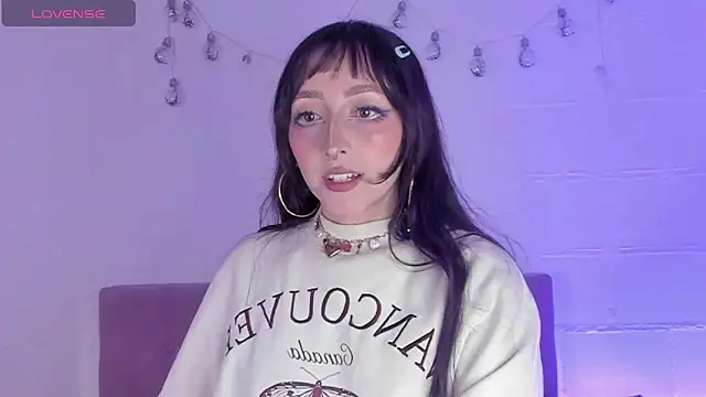 v1cky  online show from April 2026 10:54:02 PM