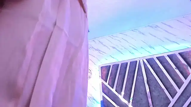 Emmapark  online show from February 2025 09:36:01 PM