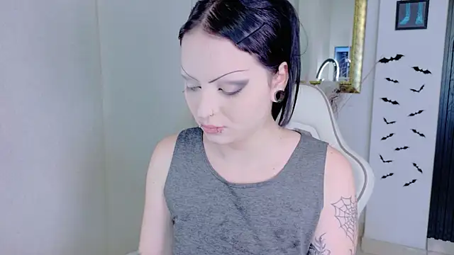 Snapshot of Madison_Jackson chatting on May 2026 06:58:02 PM Madison Jackson online show from May 2026 06:58:02 PM
