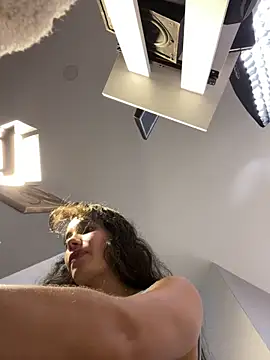 Snapshot of Irish_Collins chatting on February 2026 06:39:01 PM Irish Collins online show from February 2026 06:39:01 PM