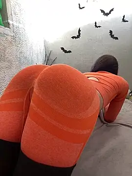 Erotic Synth Goddess online show from April 2026 03:34:02 PM