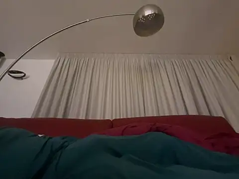 IL GINECOLOGO  online show from December 2024 06:28:02 PM