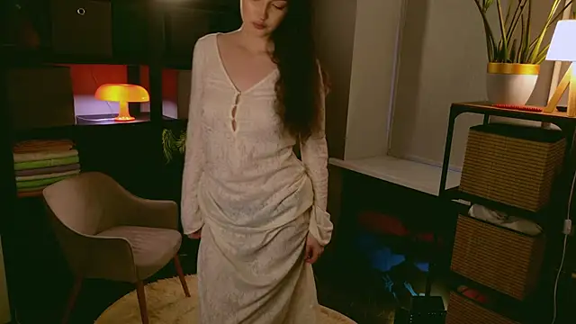 Miley Smile online show from October 2025 05:50:02 AM