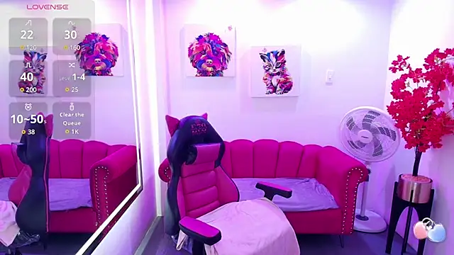Snapshot of Miss_dolly_ chatting on July 2026 12:31:02 PM Miss dolly online show from July 2026 12:31:02 PM