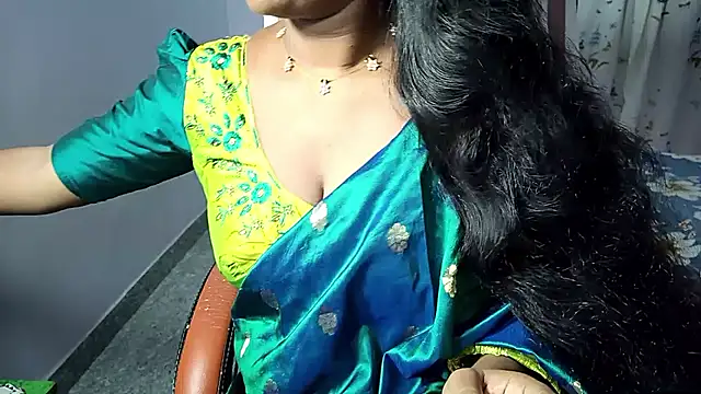 Snapshot of samyukthapuretelugu chatting on June 2026 04:09:02 PM samyukthapuretelugu online show from June 2026 04:09:02 PM