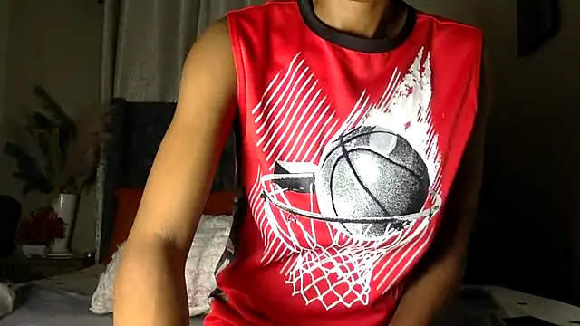 t-NaughtyLicia online show from February 2026 03:07:02 AM