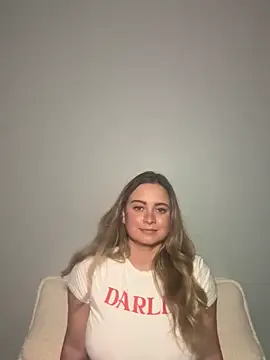 Sophie Raegan online show from September 2025 04:34:02 AM