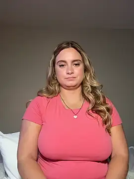 Sophie Raegan online show from April 2026 11:46:02 AM