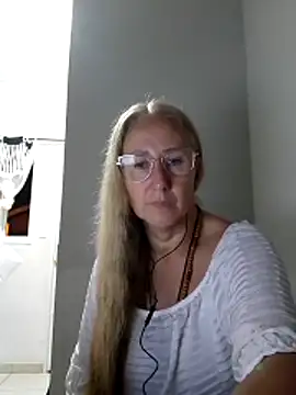 MILEIDE980 online show from March 2026 01:40:02 AM