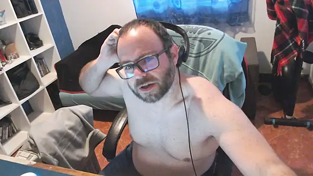 ravingr4d4 online show from February 2025 03:32:01 PM