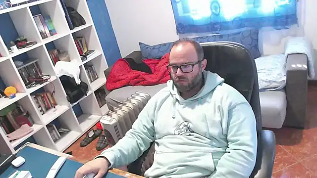 ravingr4d4 online show from November 2025 10:49:02 AM