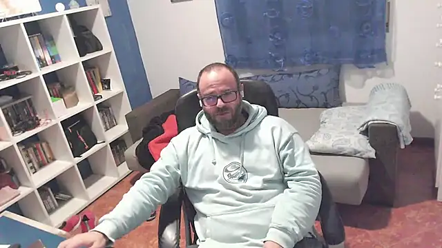 ravingr4d4 online show from December 2025 12:42:01 AM