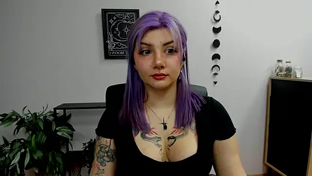 GabbiePerfect online show from December 2024 06:22:01 PM