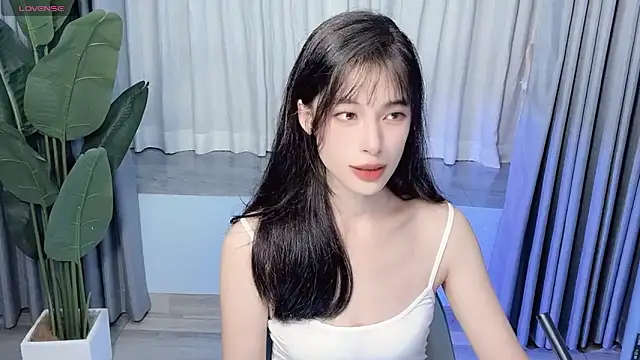 Aurora 99 online show from October 2025 12:03:01 PM