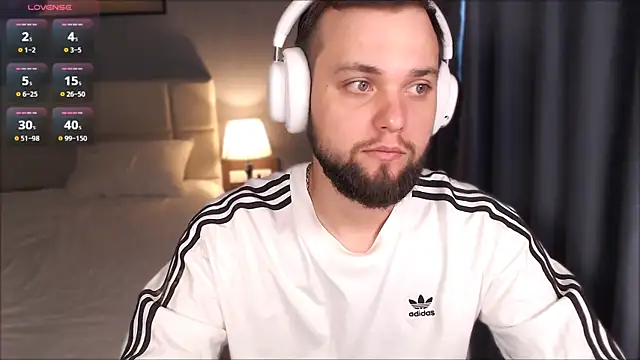 Snapshot of ChillyXO chatting on July 2026 02:46:02 AM ChillyXO online show from July 2026 02:46:02 AM