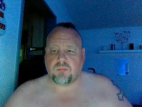 Snapshot of pimmelmann3 chatting on May 2026 06:48:02 PM pimmelmann3 online show from May 2026 06:48:02 PM