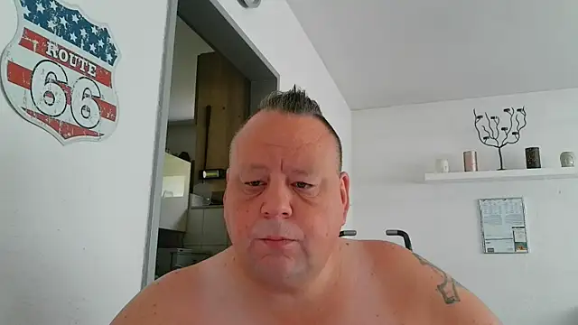 Snapshot of pimmelmann3 chatting on June 2026 09:07:02 AM pimmelmann3 online show from June 2026 09:07:02 AM