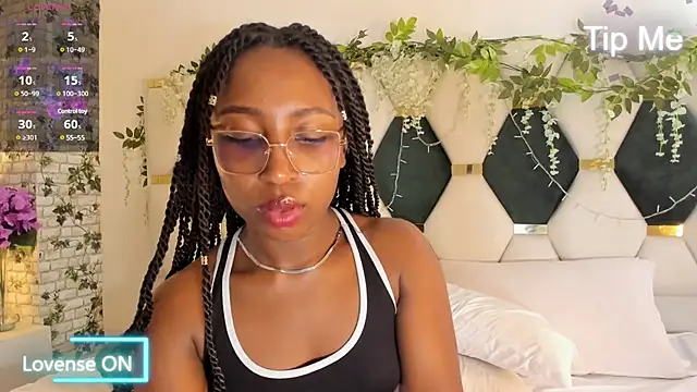 EmmaSanzz  online show from March 2025 05:39:02 PM