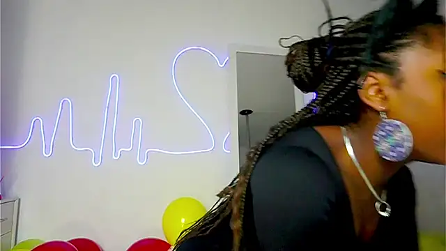 EmmaSanzz  online show from September 2025 11:23:02 AM