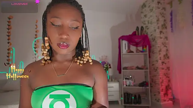 EmmaSanzz  online show from October 2025 11:36:01 AM