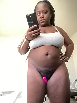 fantasygyal online show from May 2026 09:49:02 PM