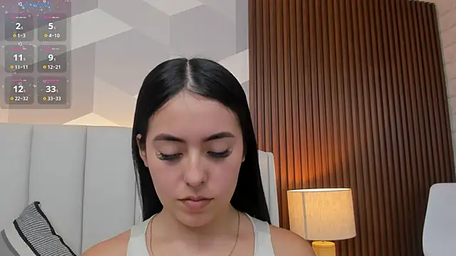 Julietasantos   online show from December 2025 06:23:01 PM