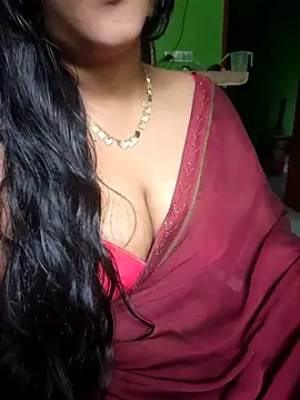 Snapshot of Kotha_-Moni chatting on May 2026 02:29:02 AM Kotha -Moni online show from May 2026 02:29:02 AM