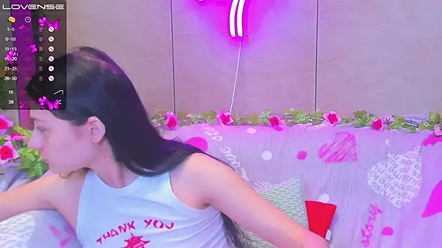 Vanessa Florence online show from March 2025 12:42:01 AM