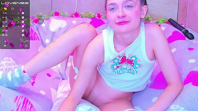 Vanessa Florence online show from March 2025 04:09:01 AM