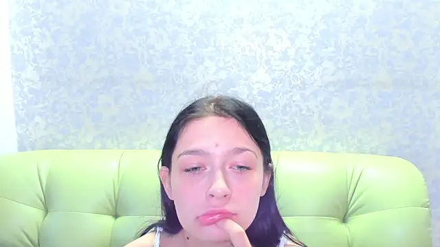 Snapshot of Vanessa_Florence chatting on June 2026 01:06:02 AM Vanessa Florence online show from June 2026 01:06:02 AM