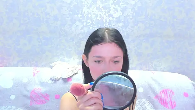 Snapshot of Vanessa_Florence chatting on June 2026 01:32:01 AM Vanessa Florence online show from June 2026 01:32:01 AM