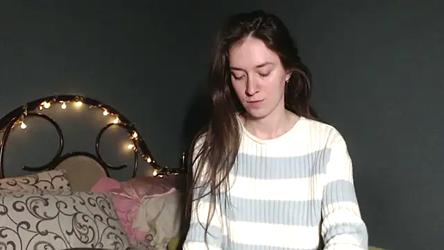 wow  kelly online show from March 2026 03:47:01 PM