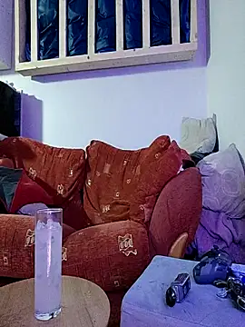 irishtommy1986 online show from October 2025 10:48:02 PM