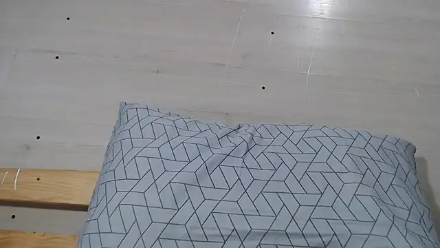 CRISTIINA37 online show from November 2025 01:43:01 PM