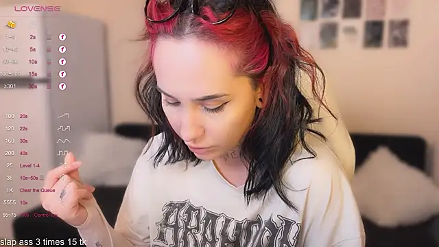 Snapshot of AnastasiaSun chatting on January 2026 07:11:01 PM AnastasiaSun online show from January 2026 07:11:01 PM