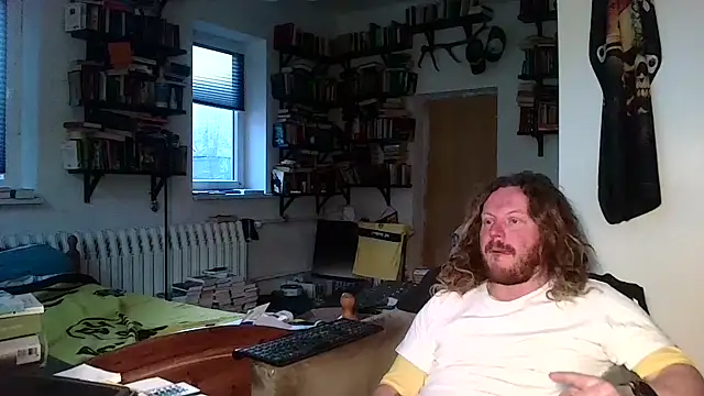 sunr1sa online show from December 2025 03:09:02 PM