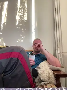 Snapshot of Evolite123 chatting on March 2025 06:08:01 AM Evolite123 online show from March 2025 06:08:01 AM