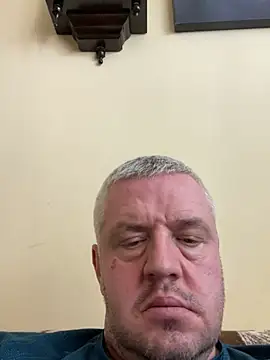 Snapshot of Evolite123 chatting on March 2025 09:14:02 AM Evolite123 online show from March 2025 09:14:02 AM