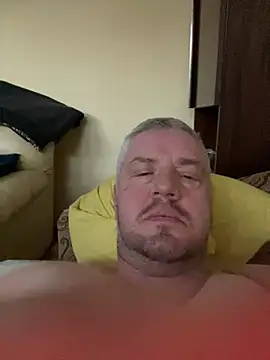 Snapshot of Evolite123 chatting on March 2025 05:59:02 AM Evolite123 online show from March 2025 05:59:02 AM